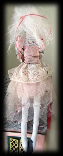 Ratgirl ghost doll back